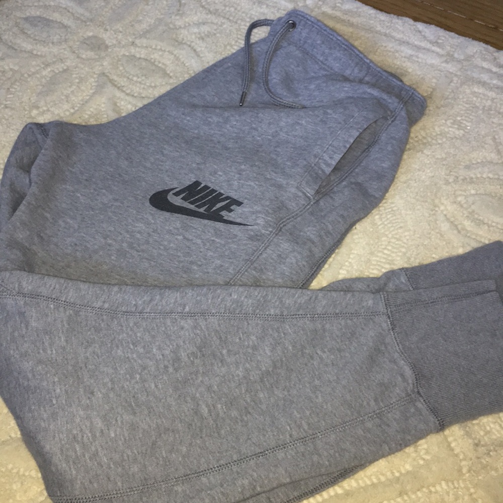Nike joggers